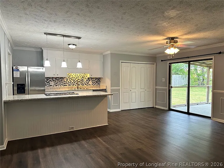 6850 Buttermere Dr — Photo 8