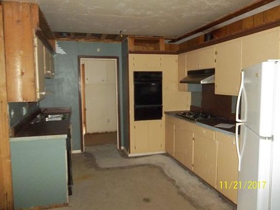 3rd image of 1303 Meadowbrook Ave