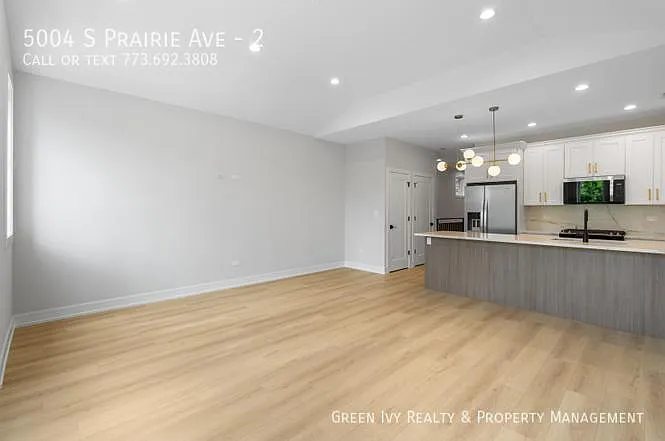 5004 S Prairie Ave #2 — Photo 4