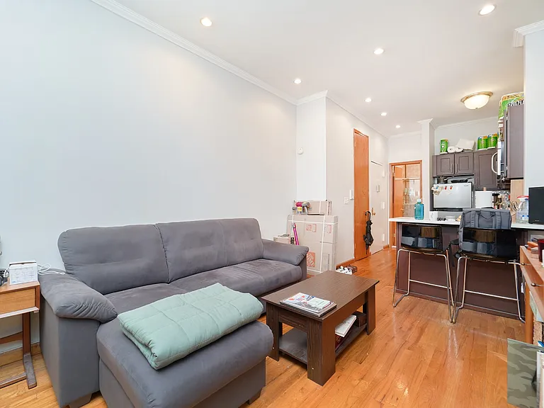 798 9th Ave #2S — Photo 4