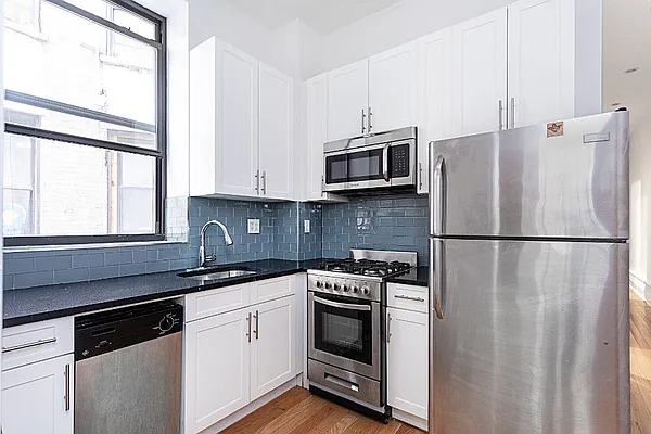 Rented by Living New York | media 25