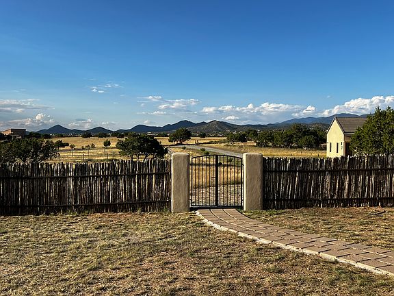 3rd image of 46 Cattle Dr