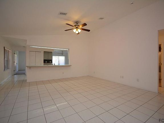 5th image of 222 Coral Reef Ct N