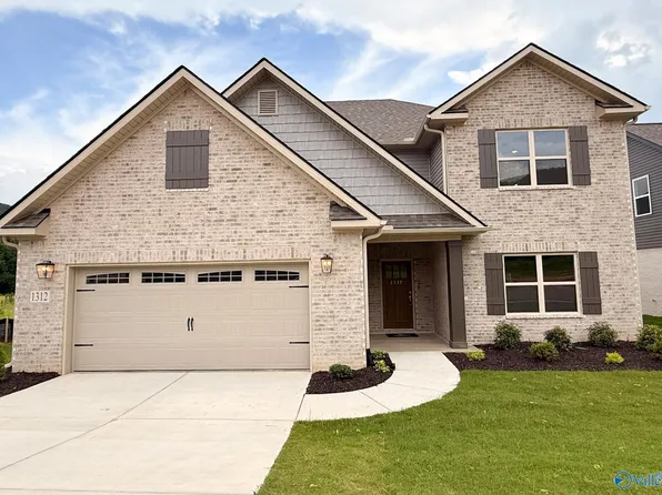 1312 Vermilion Cir, Huntsville, AL 35803
