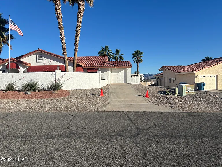 1916 Chip Dr — Photo 27