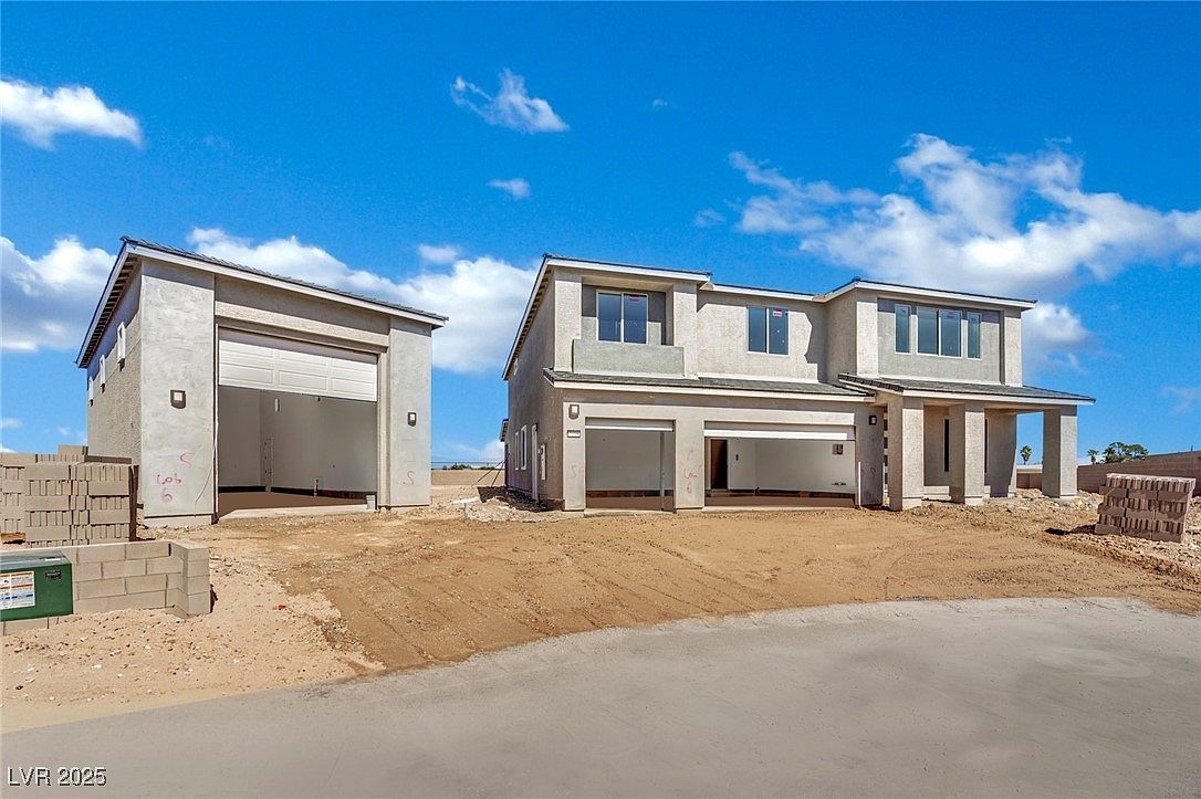 ぺすらにあ‼️ 7118 Painted Skyline St, Las Vegas, NV 89118 | Zillow