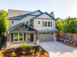 1916 N Crater Ln, Newberg, OR 97132