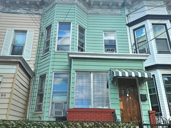 84 Autumn Avenue, Brooklyn, NY 11208