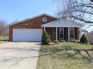 868 Trails End Dr, Monroe, OH