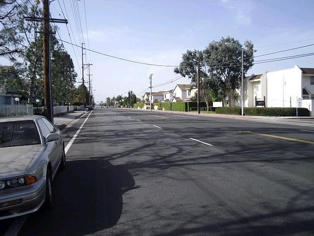 2nd image of 7652 Cerritos Ave Unit 6
