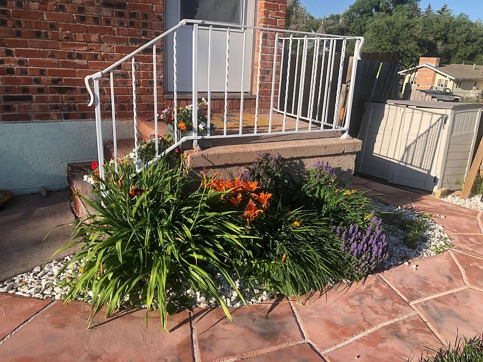 Entrance to property.
