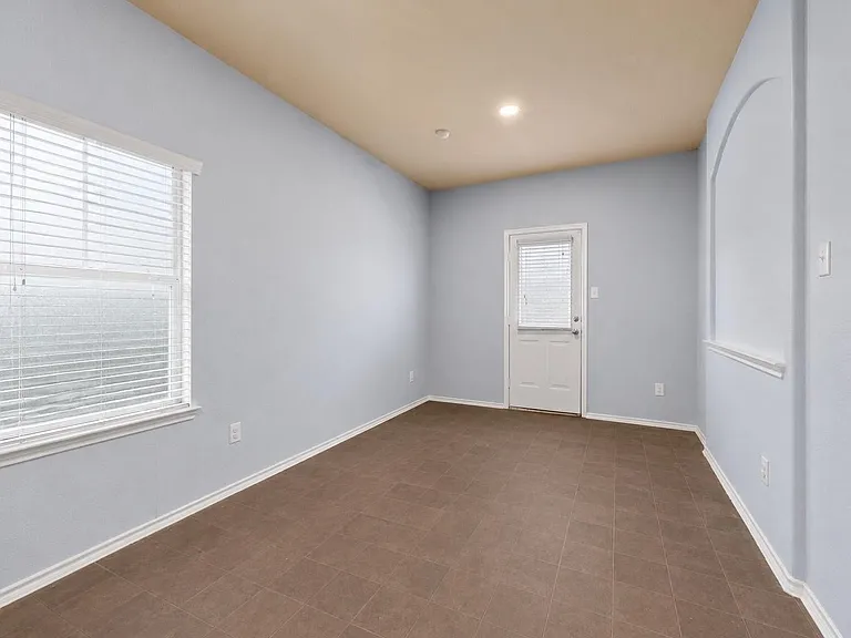19726 Ashley Terrace Ln — Photo 15
