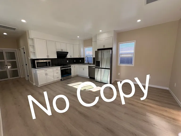 15007 Fleming St — Photo 7