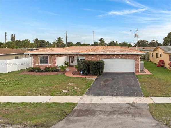 3478 NW 25th St, Lauderdale Lakes, FL 33311