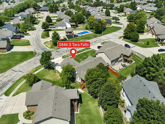 2nd image of 1846 S Tara Falls St