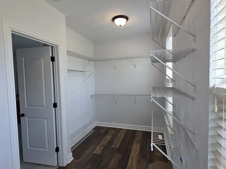 95 Stonehurst Rd — Photo 13