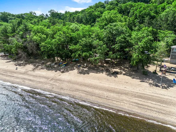 2XX Cove Rd, Hudson, WI 54016