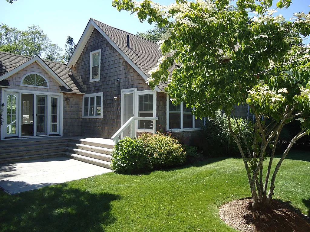 Close to Village - Lumber Lane Cottage! — Photo 2