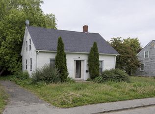 11 Pleasant Street, Rockland, ME 04841