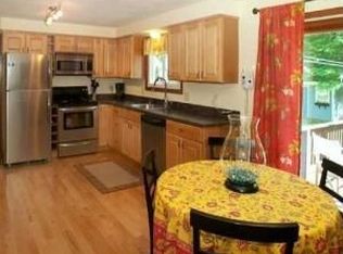 54 Narrows Rd, Bristol, RI 02809