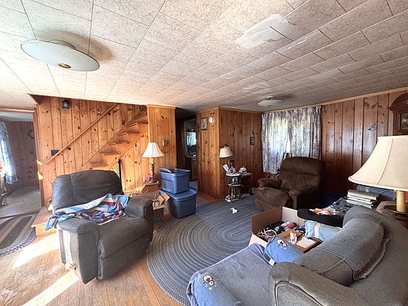 5th image of 559 Flaghole Road