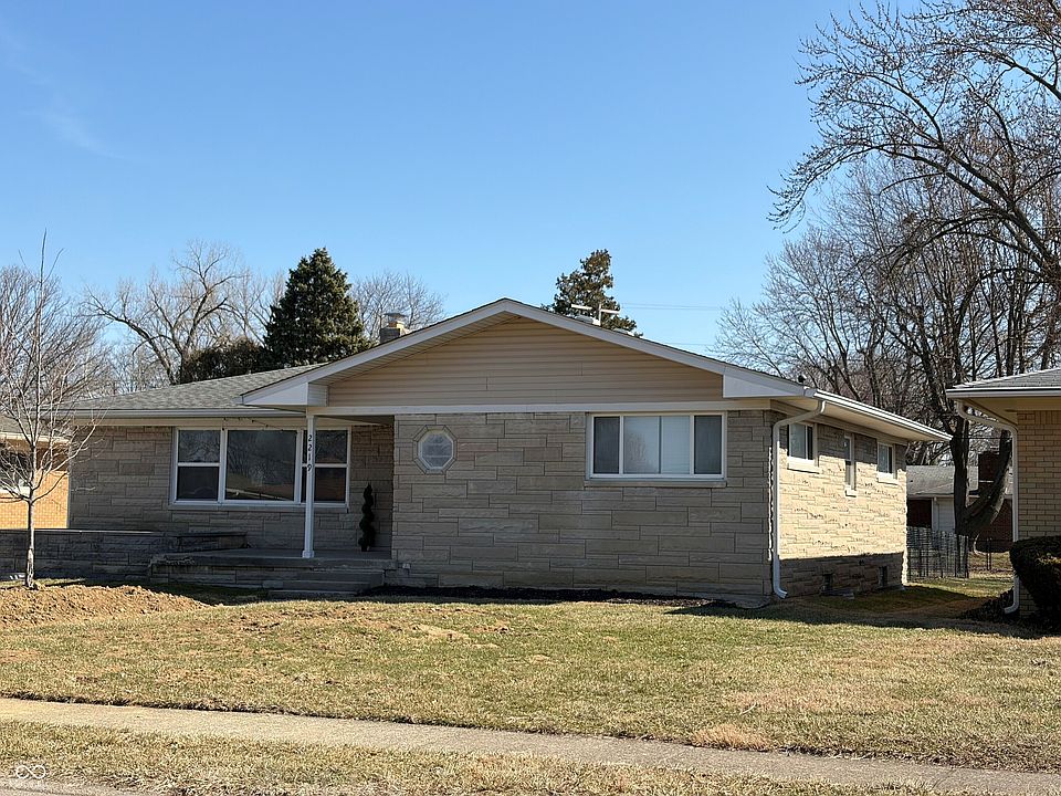 2nd image of 2219 Fisher Ave