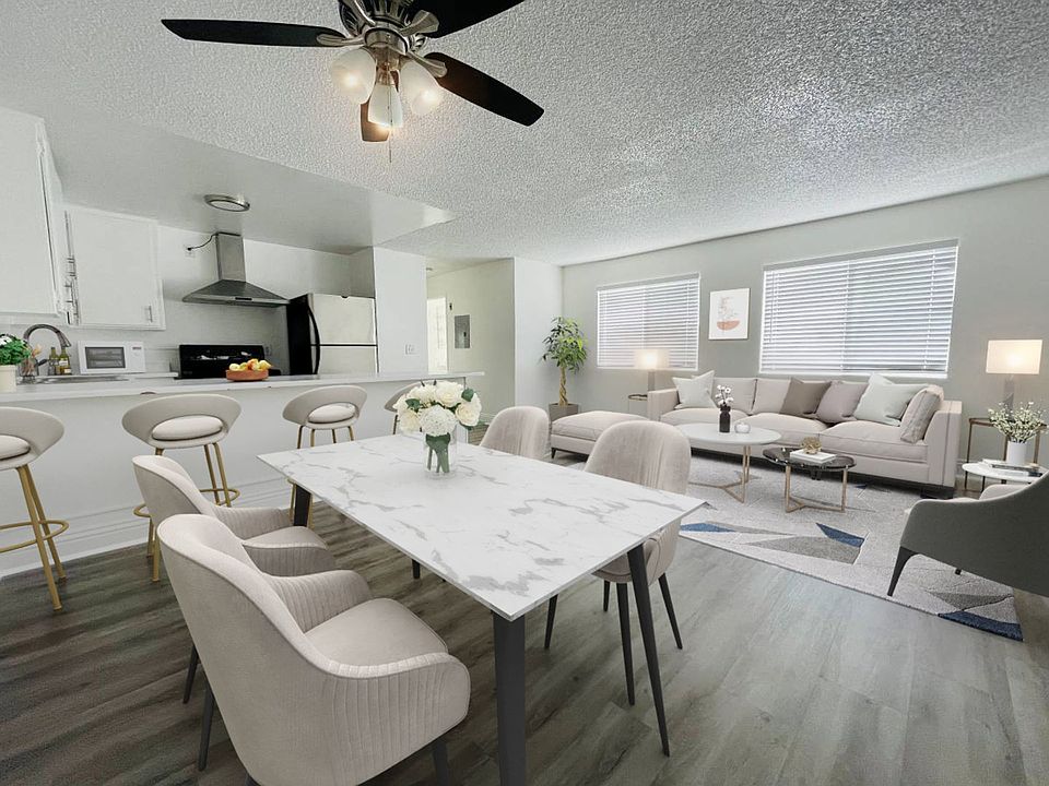 1st image of 132 E Adams Blvd #1b2133901