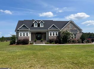 5612 Bea Durrence Rd, Reidsville, GA 30453