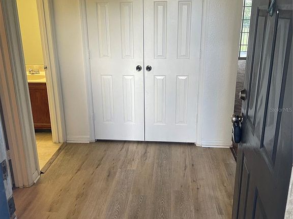 4th image of 3210 Clubside Dr #3210