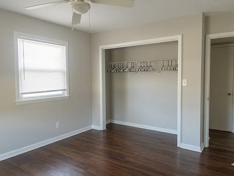 2827 N Ohenry Blvd #E — Photo 11