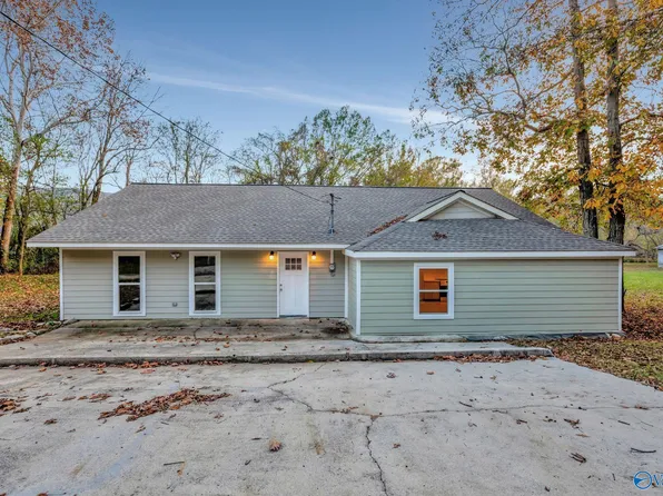 200 Goodman Rd SE, Huntsville, AL 35803