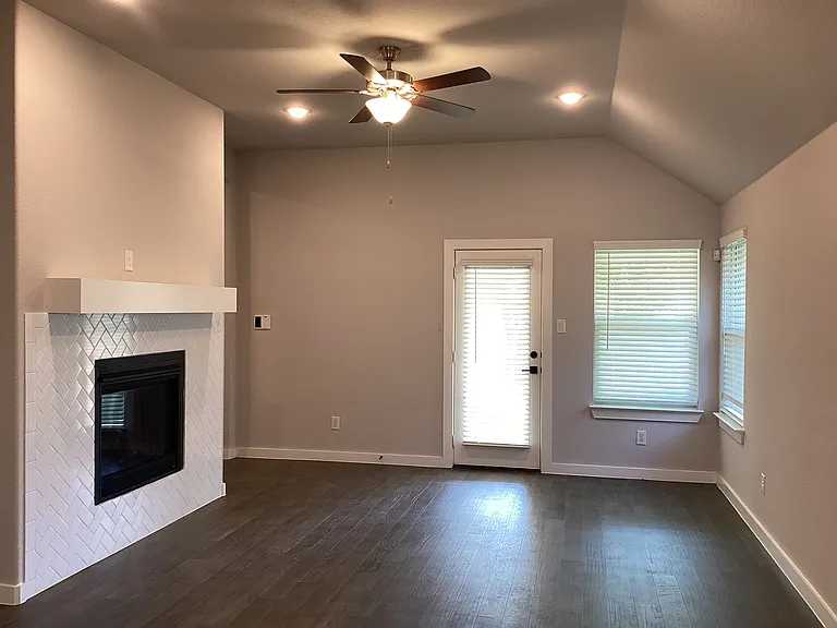 12324 Hulson Trl — Photo 22