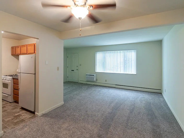Colonial Ridge — Photo 93