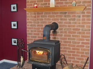 6 Reaverton Ave, Taneytown, MD 21787