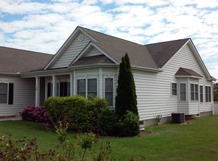 84 Riverside Dr, Magnolia, DE 19962