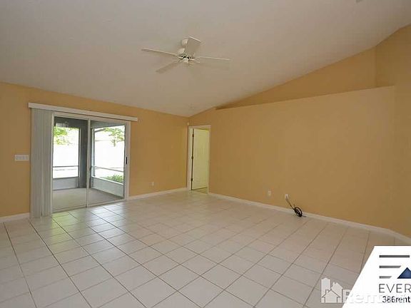 4th image of 7 Burgess Pl