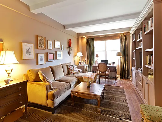 Sold by Sotheby's International Realty | media 19