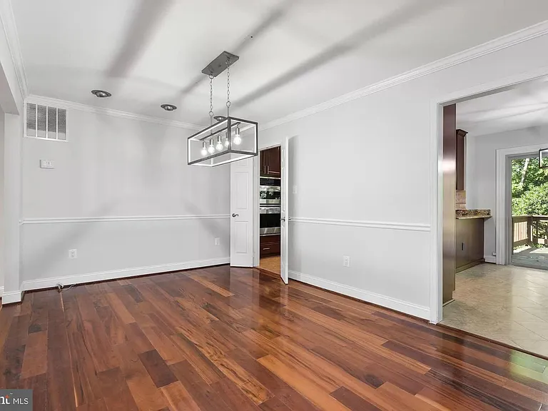 10127 Crestberry Pl — Photo 7