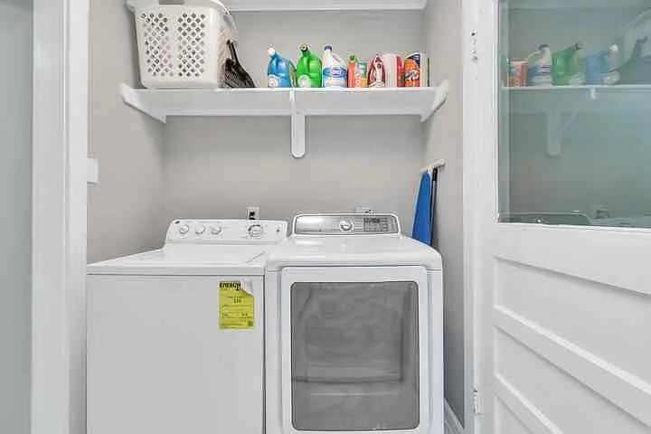 2107 Wakefield Dr — Photo 36