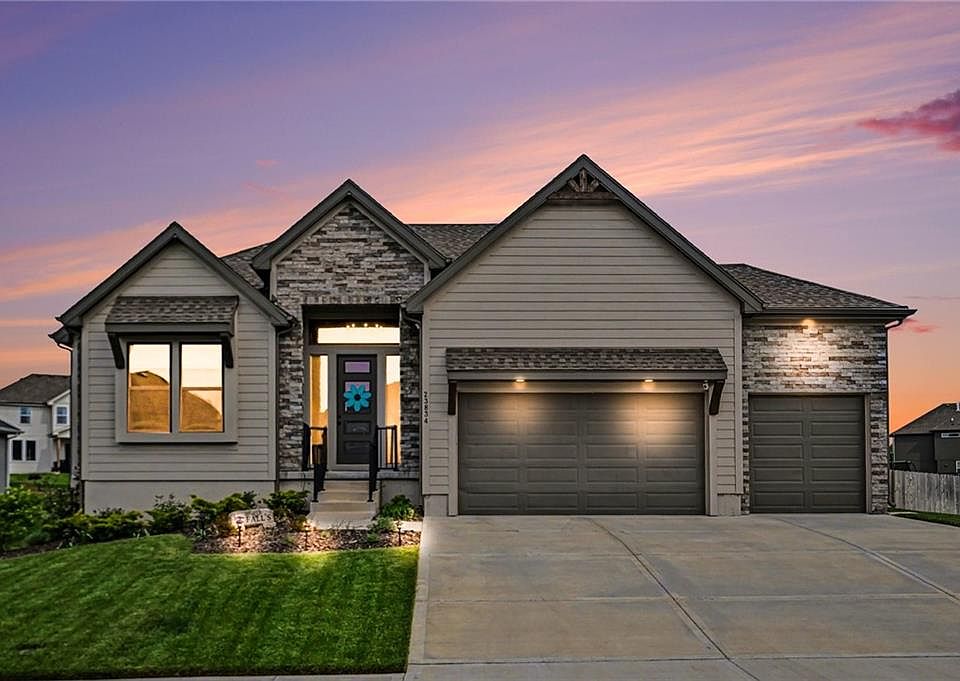 1st image of 23834 W 58th Pl