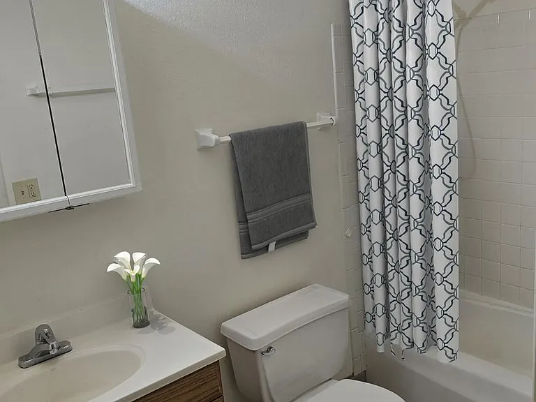 3237-3275B S 99th Ct #3301-3395A — Photo 8