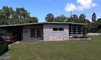 2nd image of 1820 N Smith Dr
