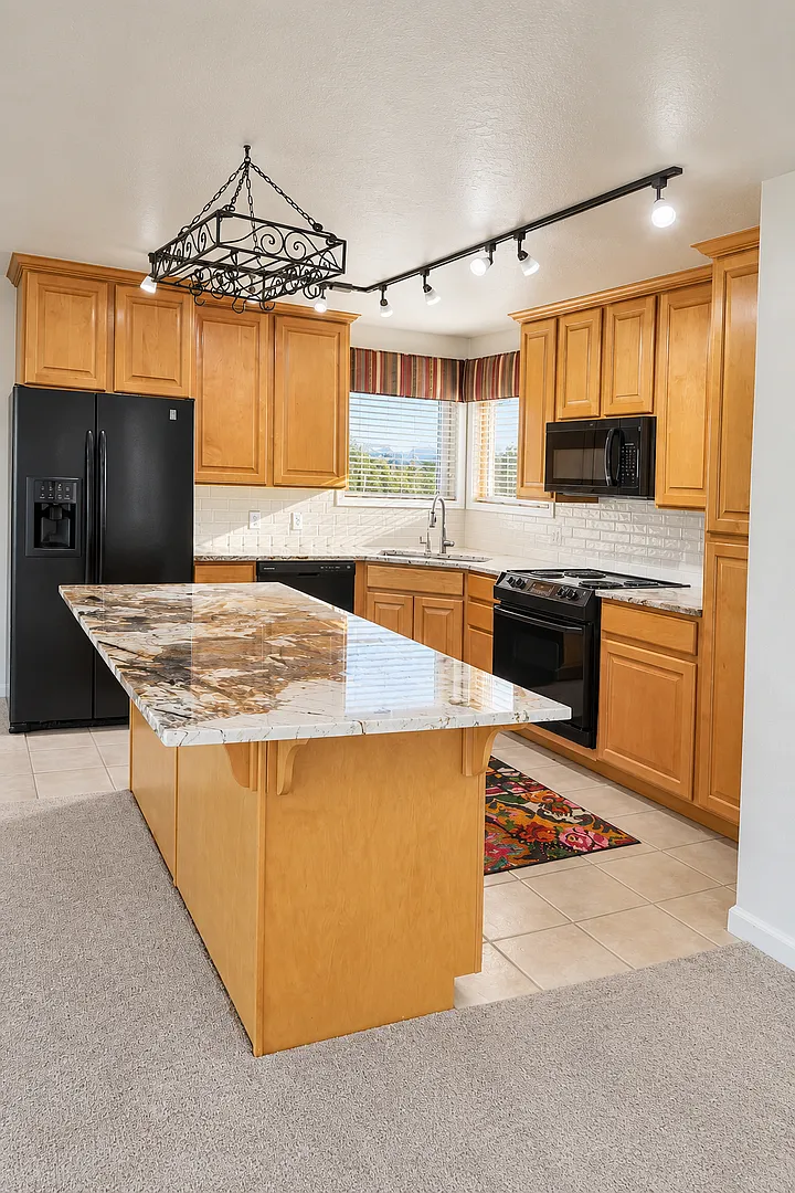 1-Bedroom with Spacious Loft on Old Ranch Road — Photo 3