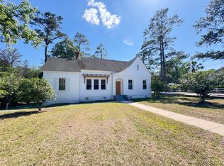 800 Hampton St, Walterboro, SC 29488