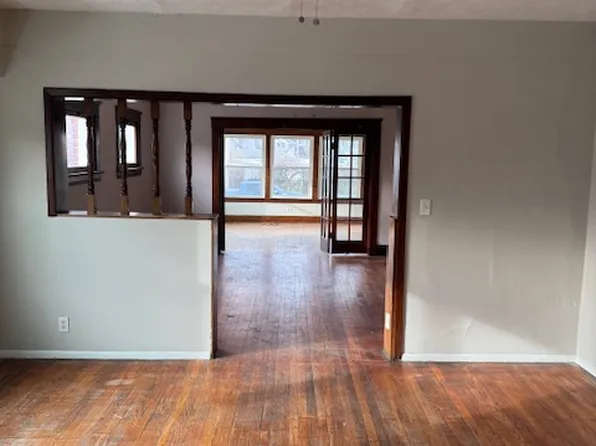 14602 Lake Shore Blvd #2, Cleveland, OH 44110