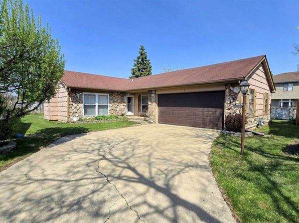 5 Oakmont Ct