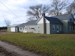 8601 W 30 Rd, Harrietta, MI 49638