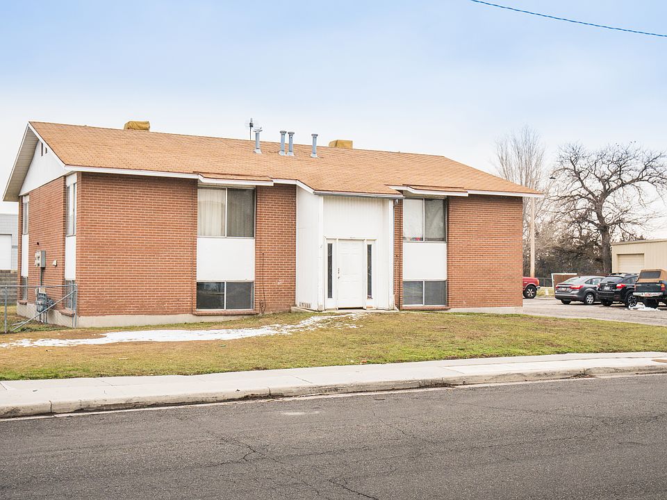 1st image of 591 W Tiffany Town Dr #1-4