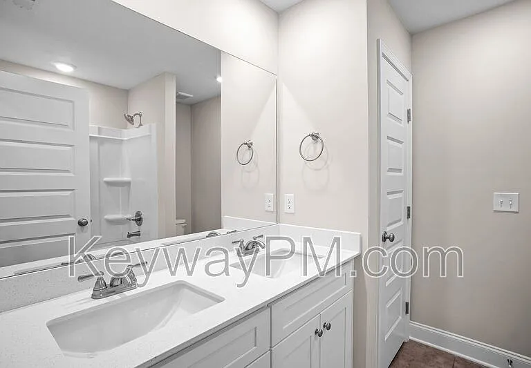 3055 Venetian Dr — Photo 17