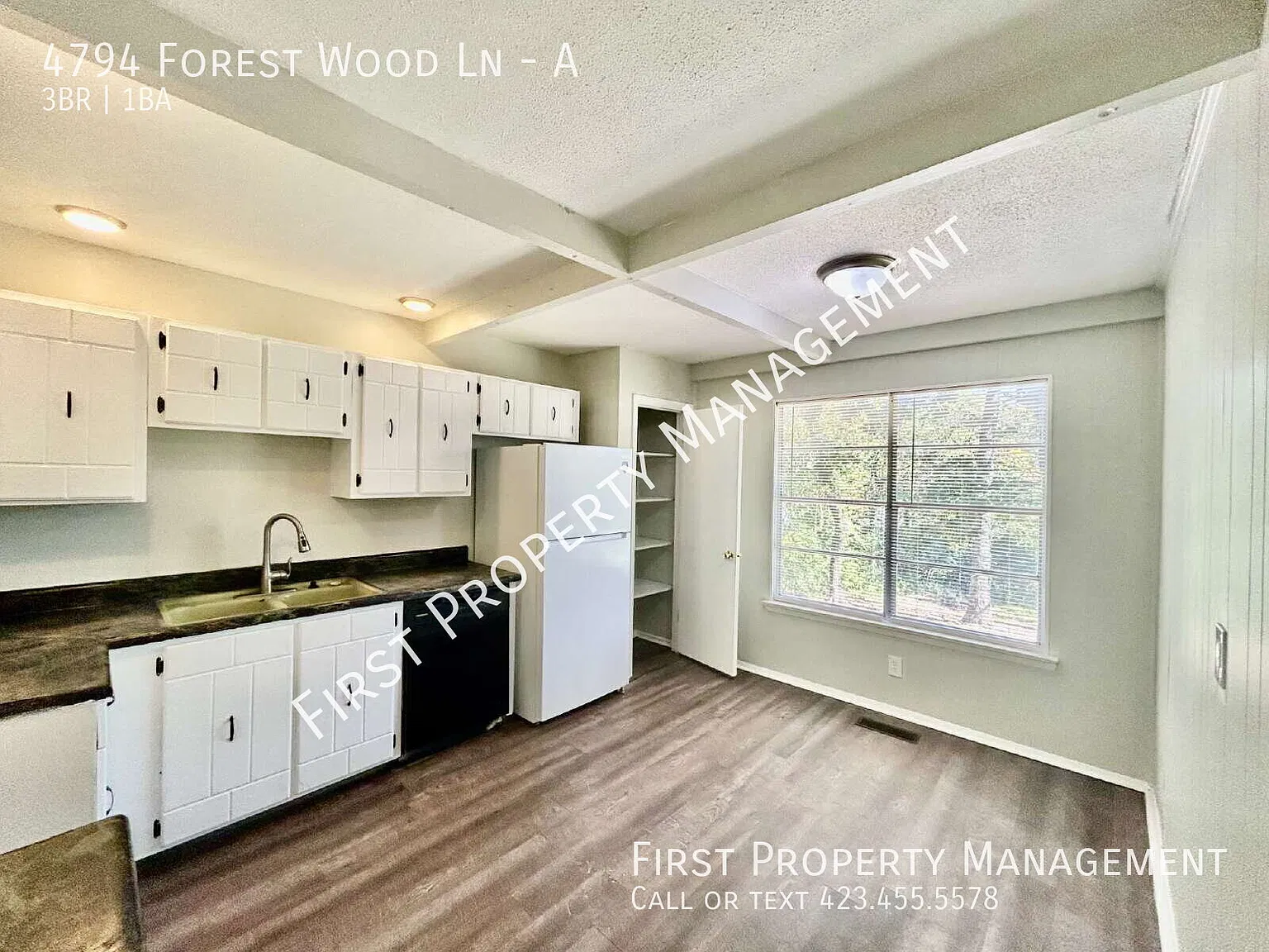 4794 Forest Wood Ln Unit A: Hixson 3Bed/1Bath Duplex Unit with Garage, Central AC, Laundry Hook U... — Photo 4